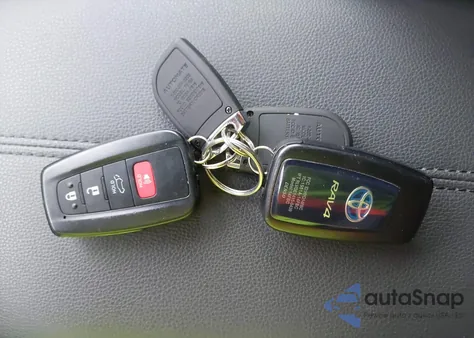 2022 Toyota Rav4 Hybrid Xle Premium from USA, damaged, VIN JTMB6RFV0ND530287